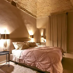 https://parma-centro-house.emilia-romagnahotels.net