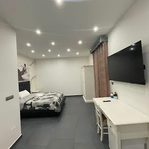  Appartement Li Cumpari Salentini Italië